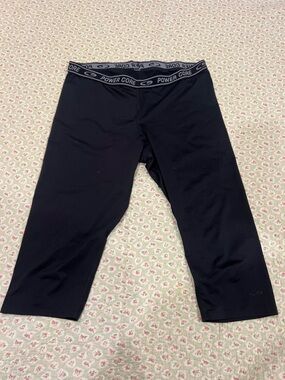 Black Athletic Capri Leggings